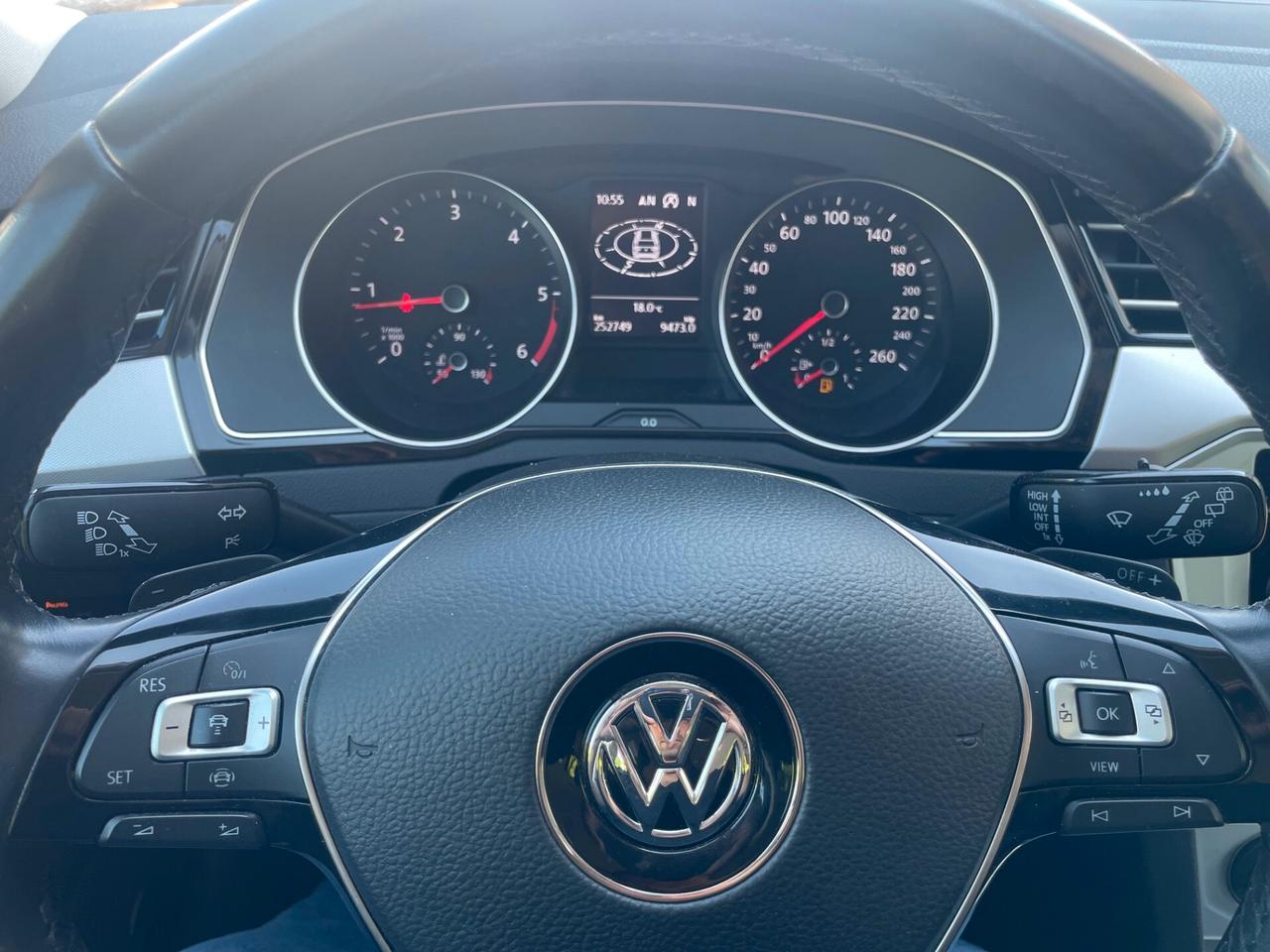 Volkswagen Passat Variant 2.0 TDI DSG Executive BlueMotion Tech.