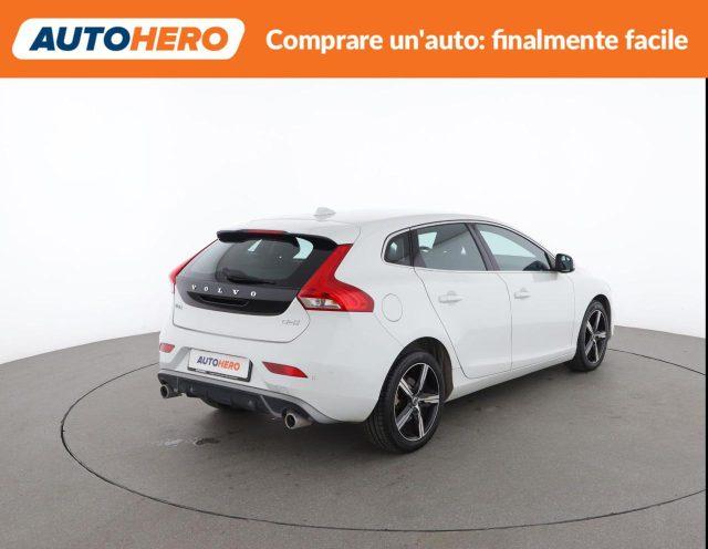 VOLVO V40 D2 R-design