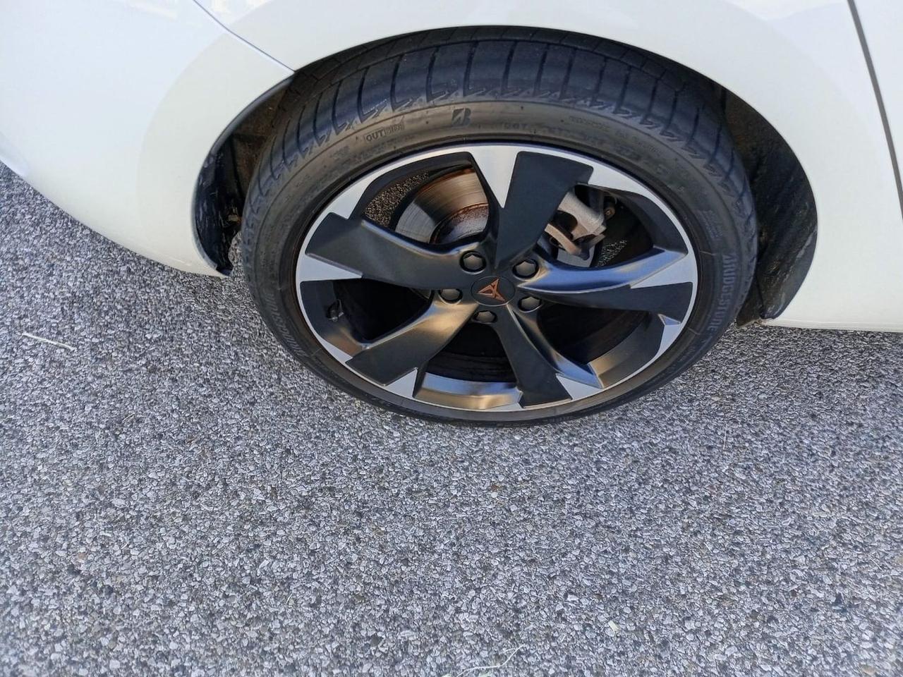 Cupra Leon Carbon 1.5 eTSI MHEV #5976