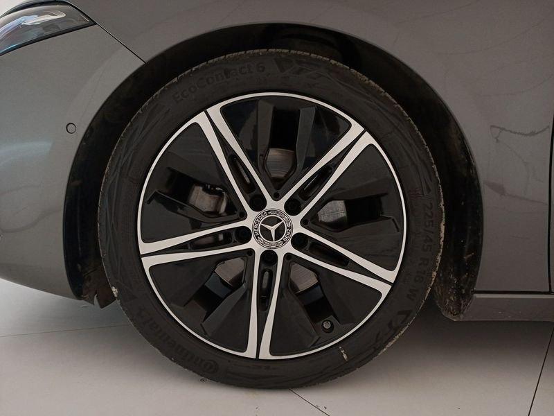 Mercedes-Benz Classe A - W177 2023 A 180 d Progressive Advanced Plus auto
