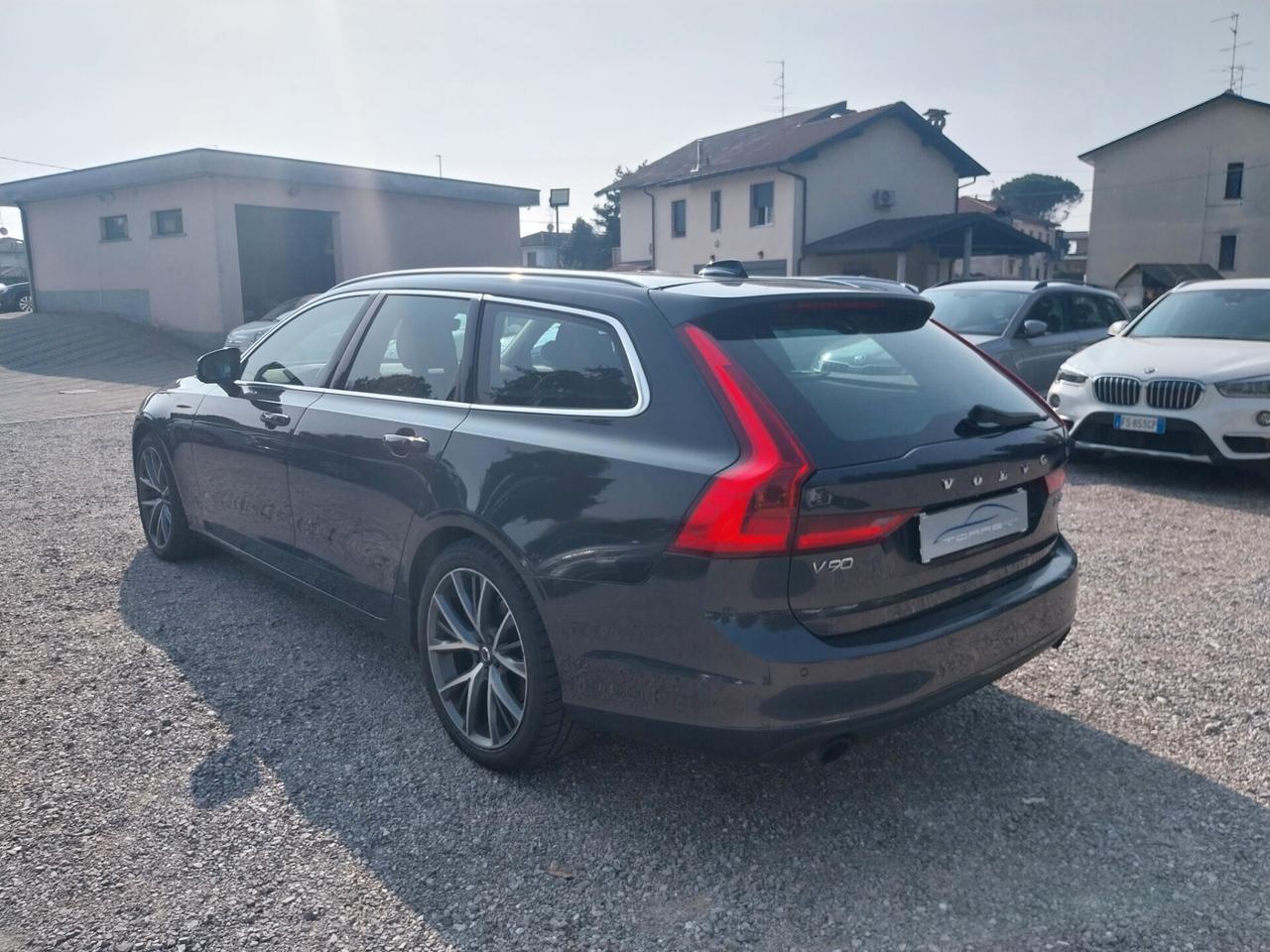 Volvo V90 D5 AWD Geartronic Business Plus