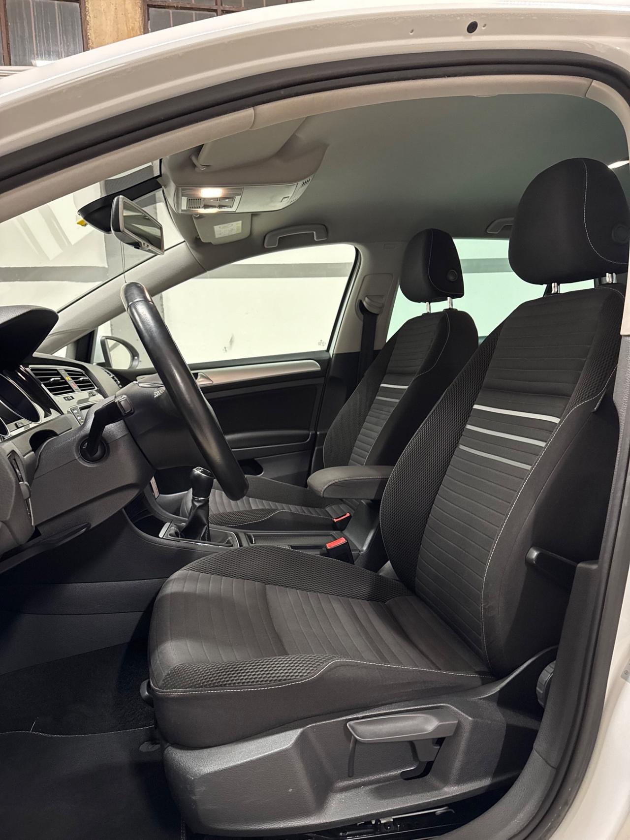 Volkswagen Golf 1.6 TDI 110 CV 5p. Highline BlueMotion Technology