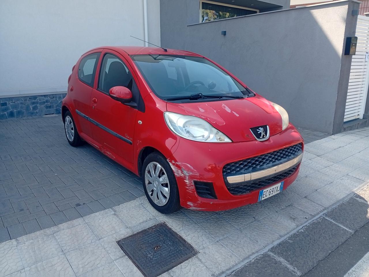 Peugeot 107 1.4 HDi 5p. Sweet Years