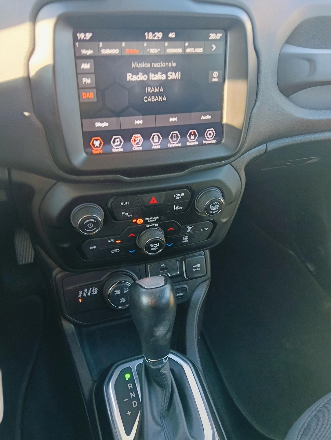 Jeep Renegade 1.3 T4 190CV PHEV 4xe AT6 Business Plus