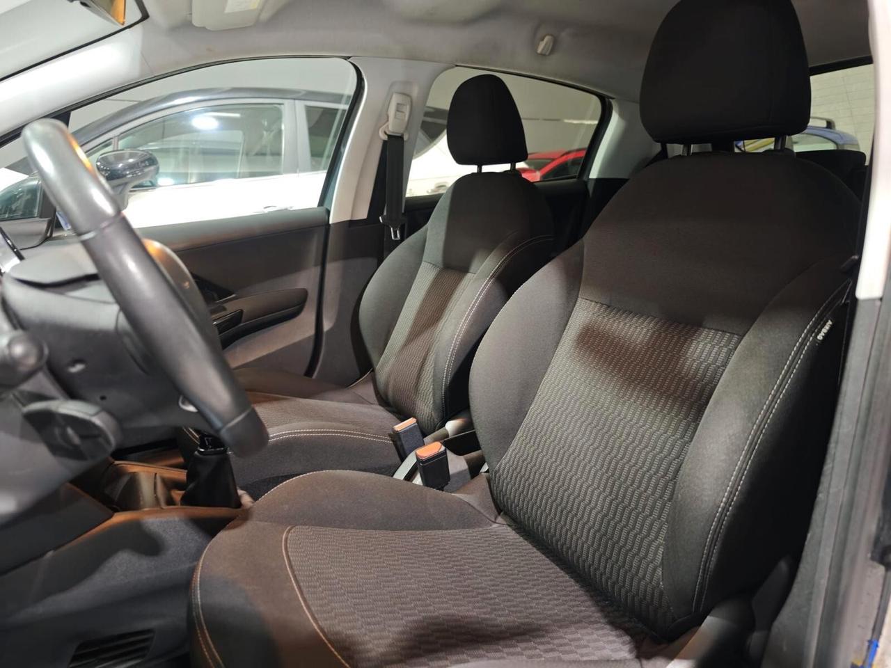 Peugeot 208 Benzina/Gpl Allure Neopatentati