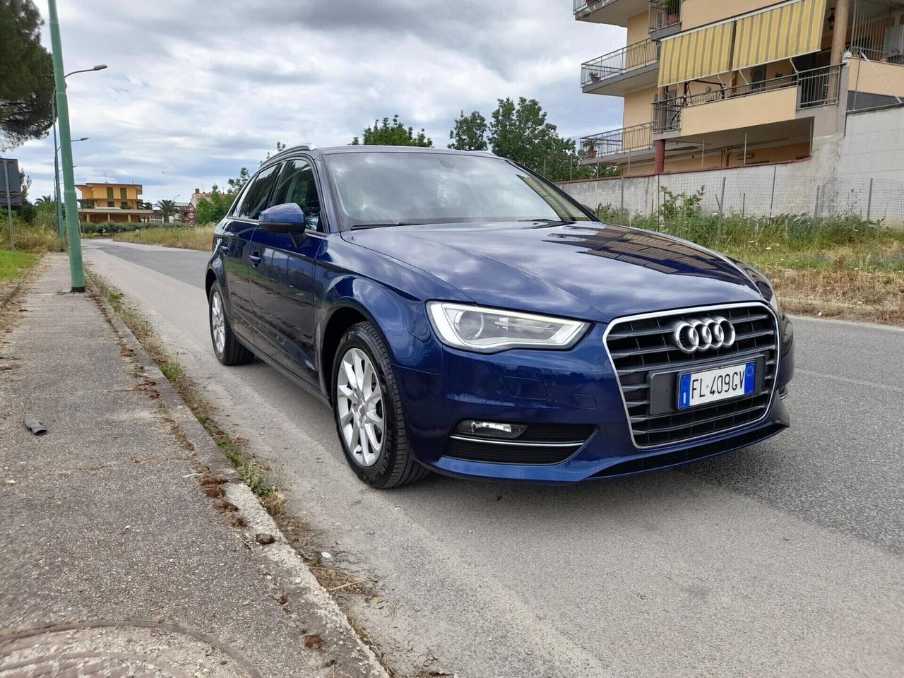 Audi A3 SPB 1.6 TDI diesel S tronic Attraction Nuo