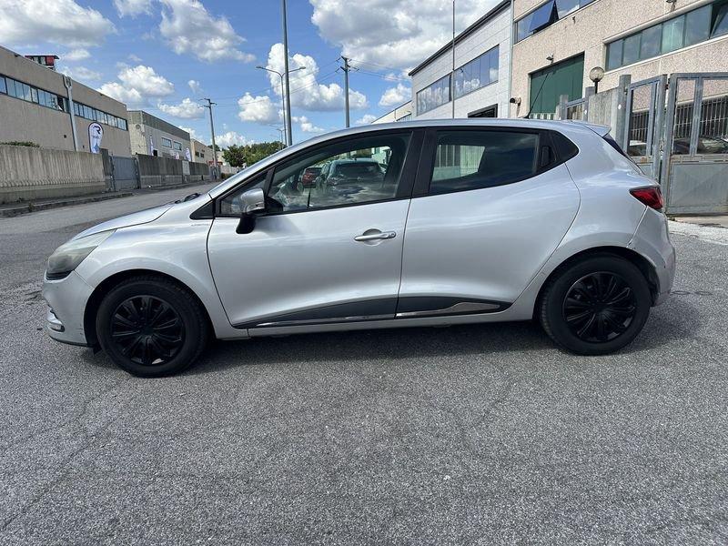 Renault Clio 1.2 16v 75cv Live