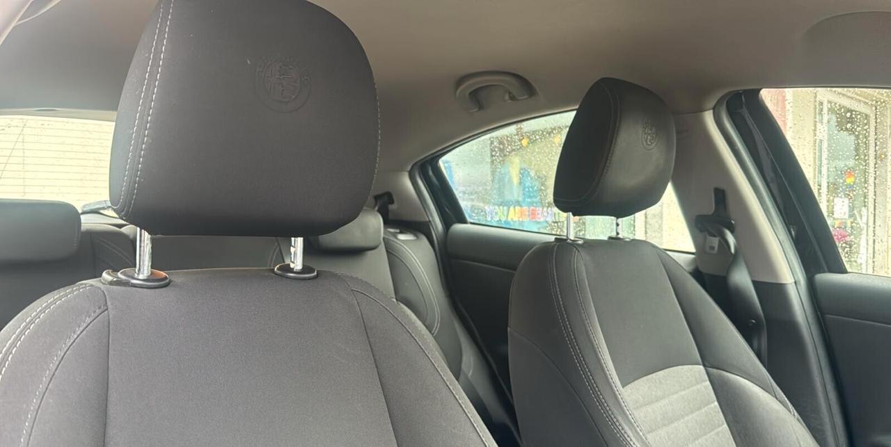 Alfa Romeo Giulietta 1.6 jtdm Super 120cv GARANZIA