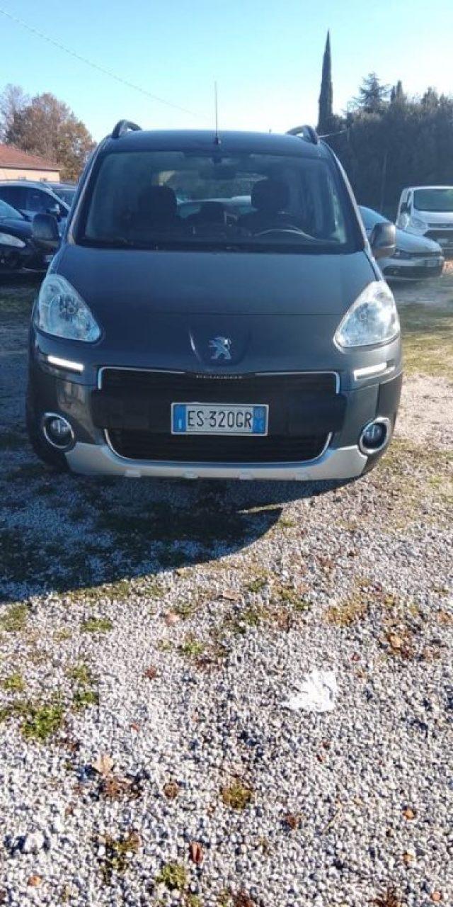 PEUGEOT Partner Tepee 1.6 HDi 115CV Outdoor