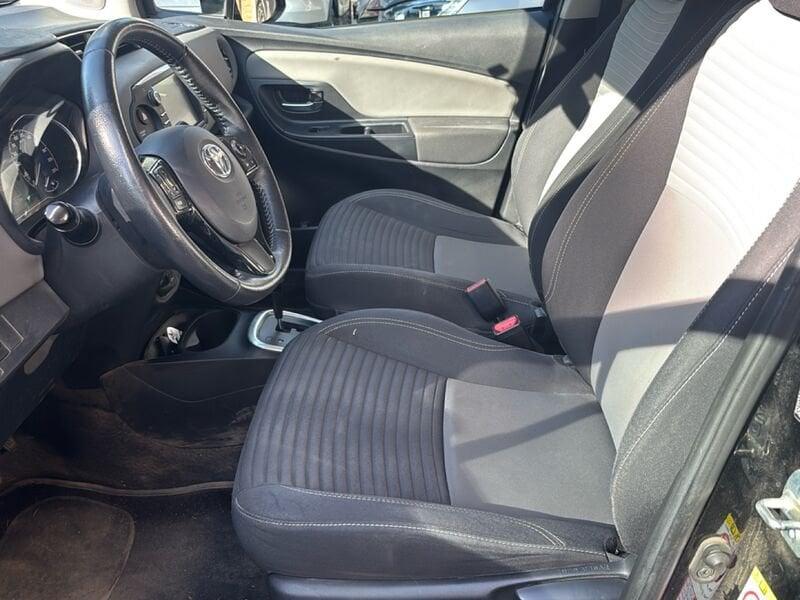 Toyota Yaris Yaris 5p 1.5h Active my18