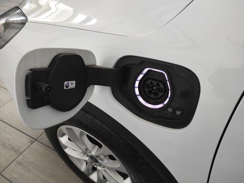 FORD Kuga 3ª serie - Kuga 2.5 Plug In Hybrid 225 CV CVT 2WD Titanium Business