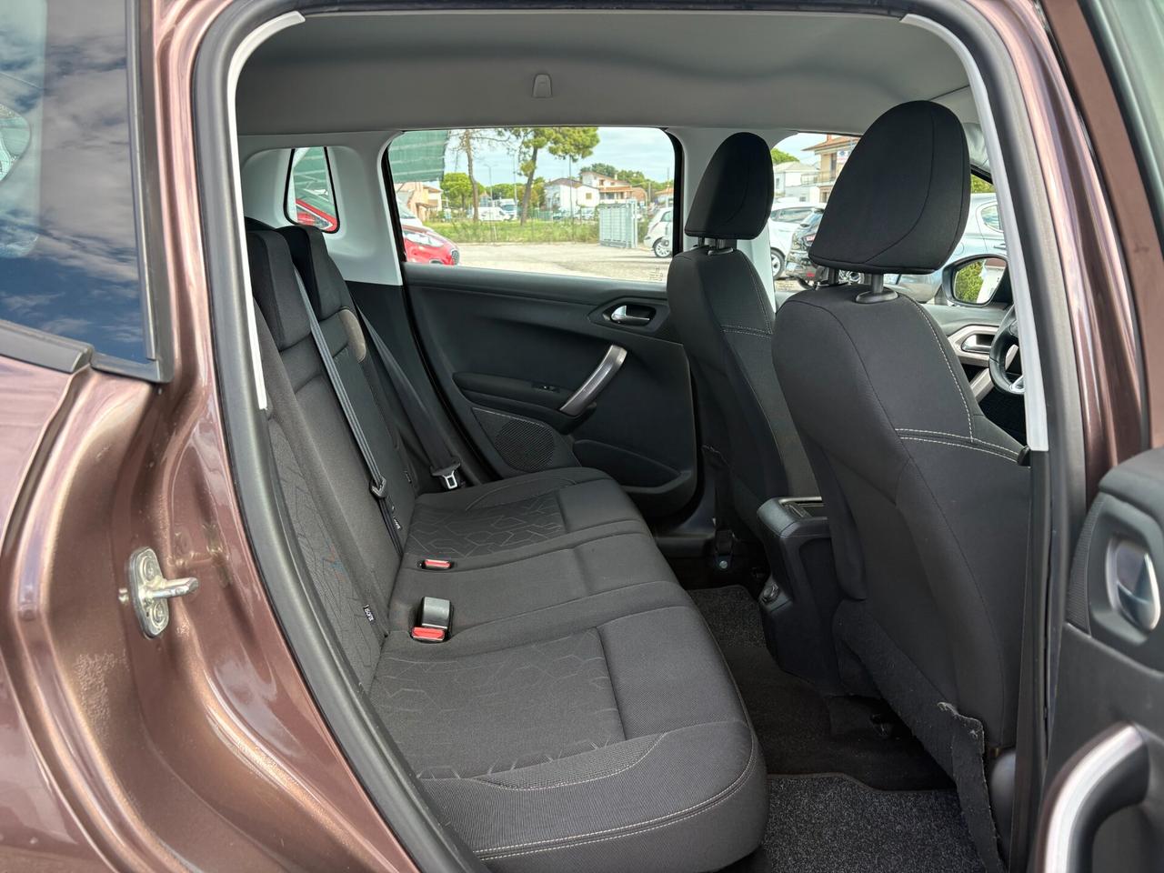 Peugeot 2008 1.6 e-HDi 92 CV Stop&Start Active