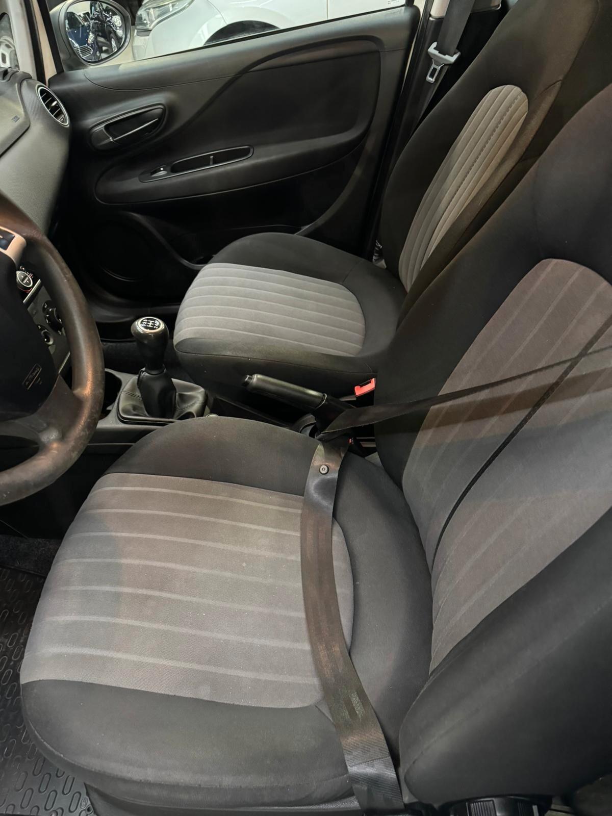 Fiat Punto 1.3 MJT II S&S 95 CV 5 porte lounge