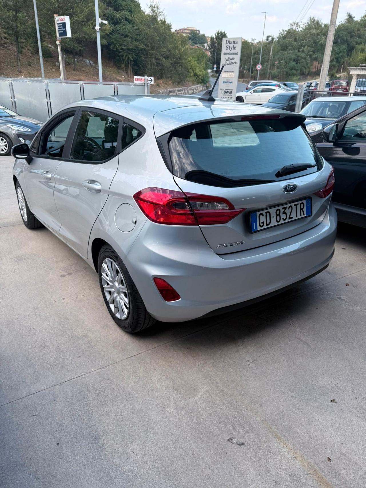 Ford Fiesta 1.1 75 CV GPL 5 porte Business