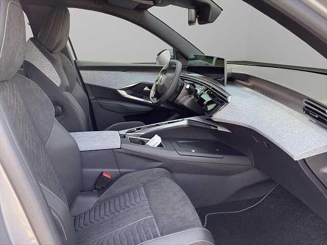 Peugeot 5008 Hybrid 145 e-DCS6 GT