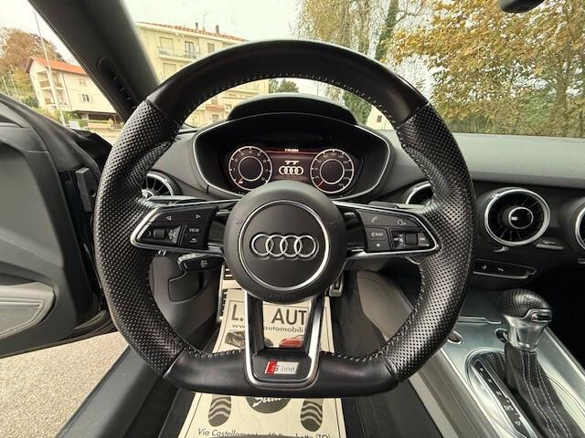 Audi TT Roadster 2.0 TFSI quattro S tronic S line