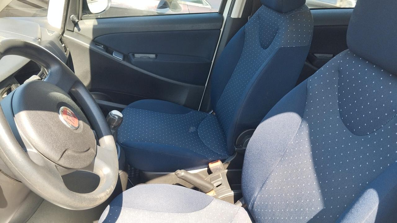 FIAT IDEA 1.3 MTJ -2012