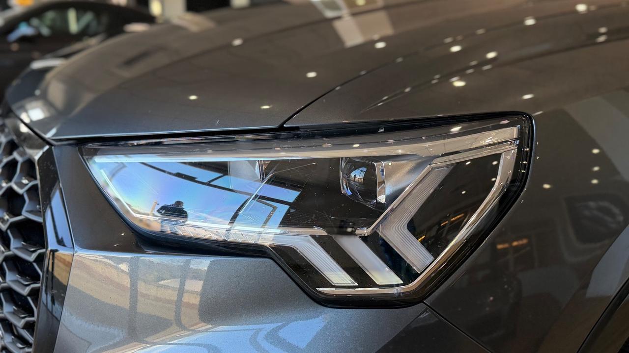 Audi Q3 35 TFSI S tronic line edition