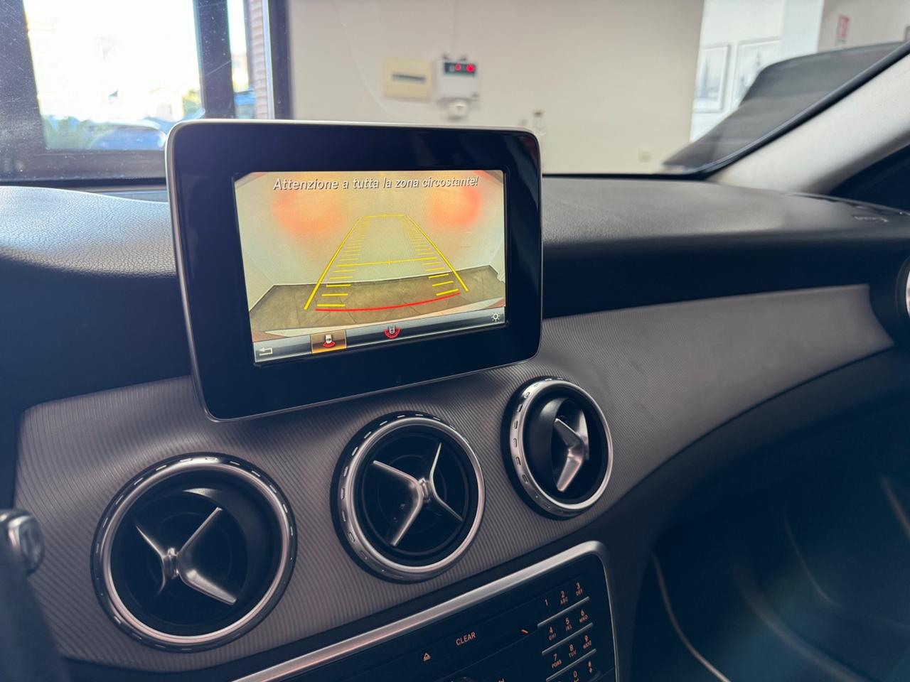 Mercedes-benz GLA 200 d Automatic Sport