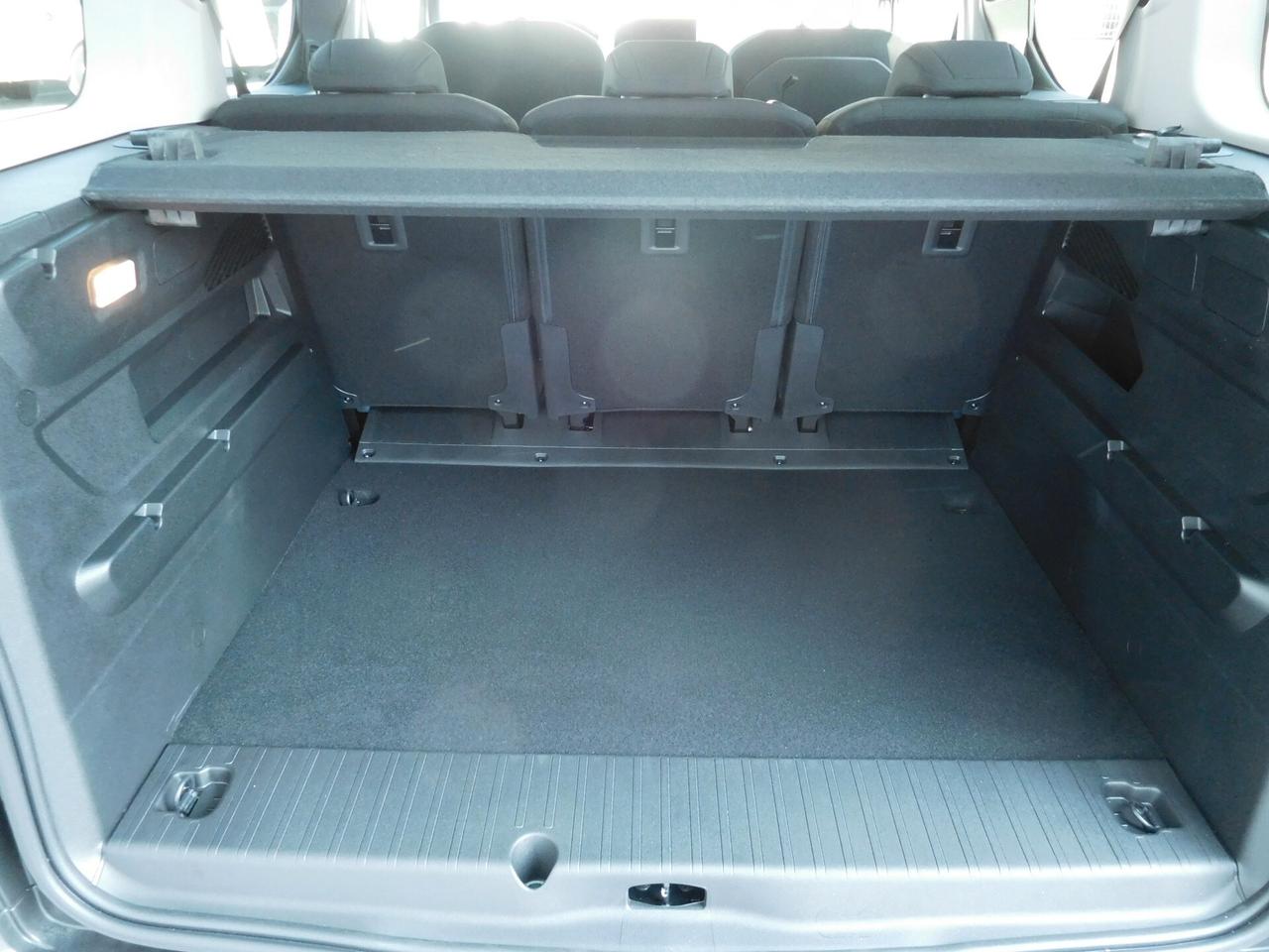Peugeot Rifter BlueHDi 130cv S&S EAT8 GT Standard