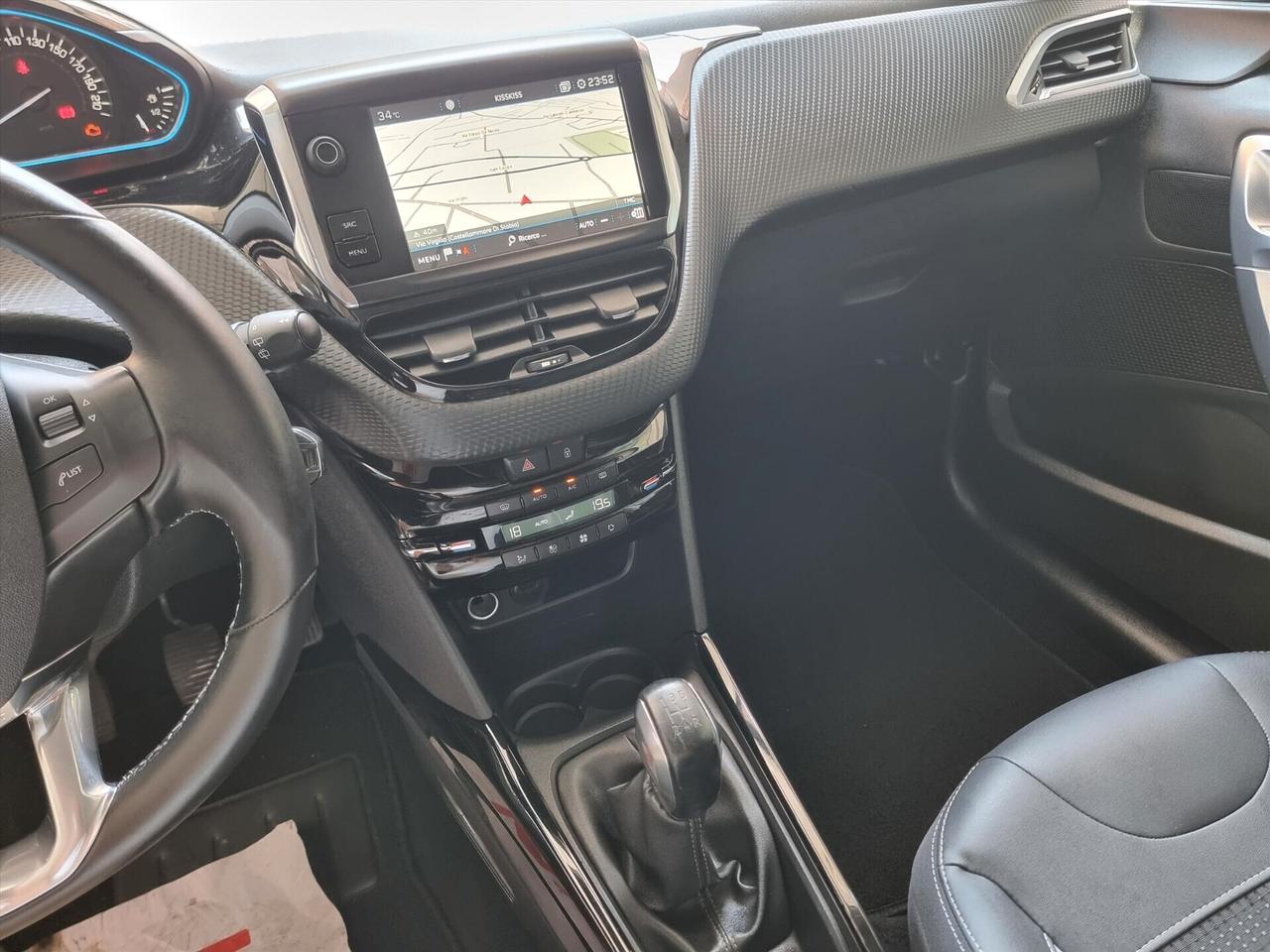 Peugeot 2008 PureTech 82 Allure ITALIANA NAVIGATORE INT PELLE