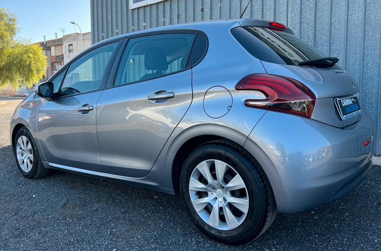 Peugeot 208 SOLI 62475 KM NEOPATENTATI