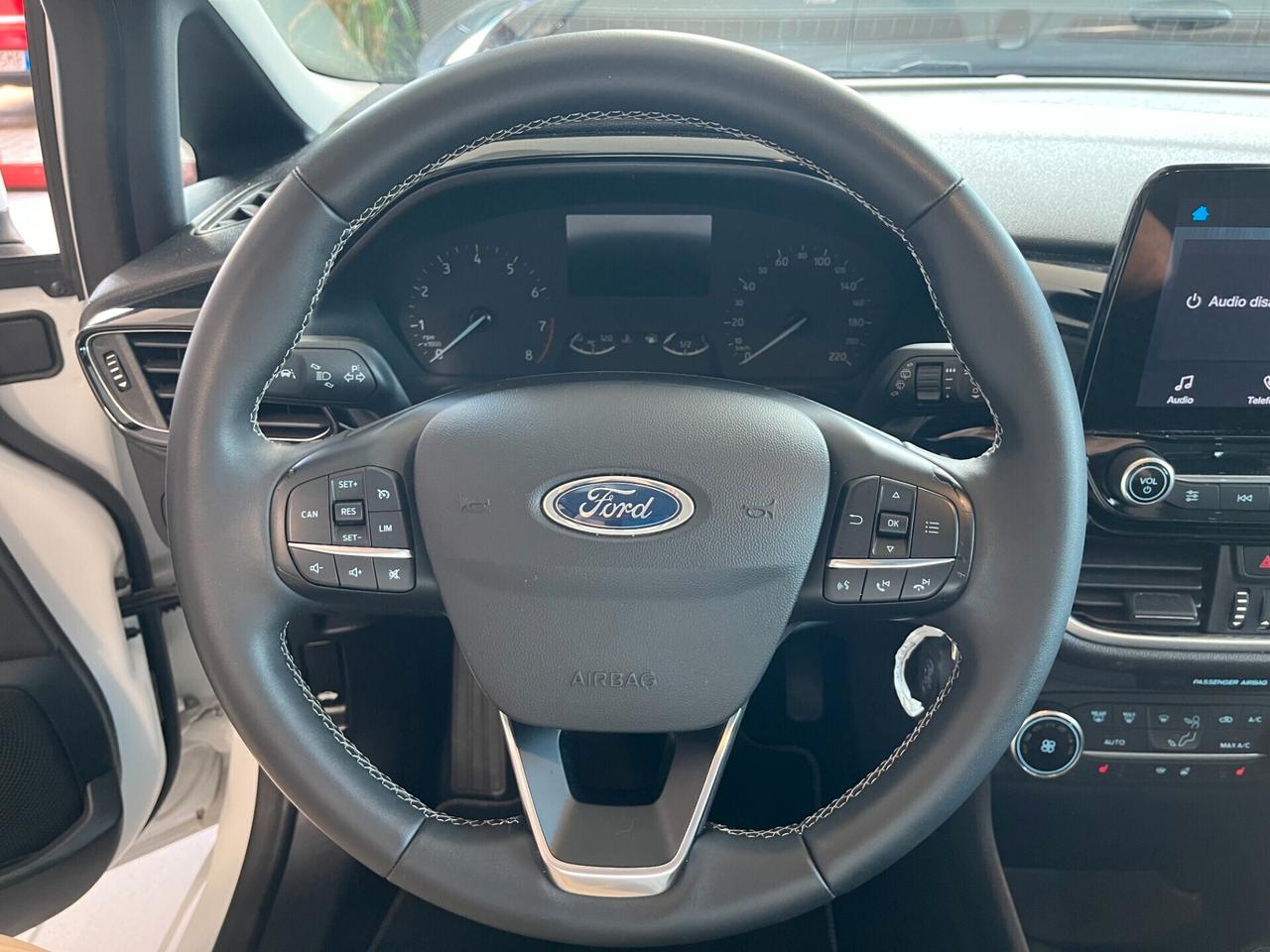 Ford Fiesta 1.0 Ecoboost Hybrid 125 CV 5 porte Titanium