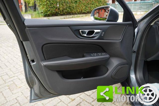 VOLVO V60 2.0 D3 150 CV Geartronic Business 2020 - 78.000KM