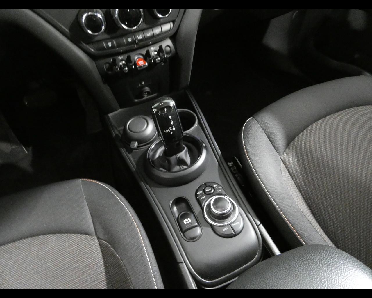 MINI Mini Countrym.(F60) - Mini 2.0 Cooper D Business Countryman