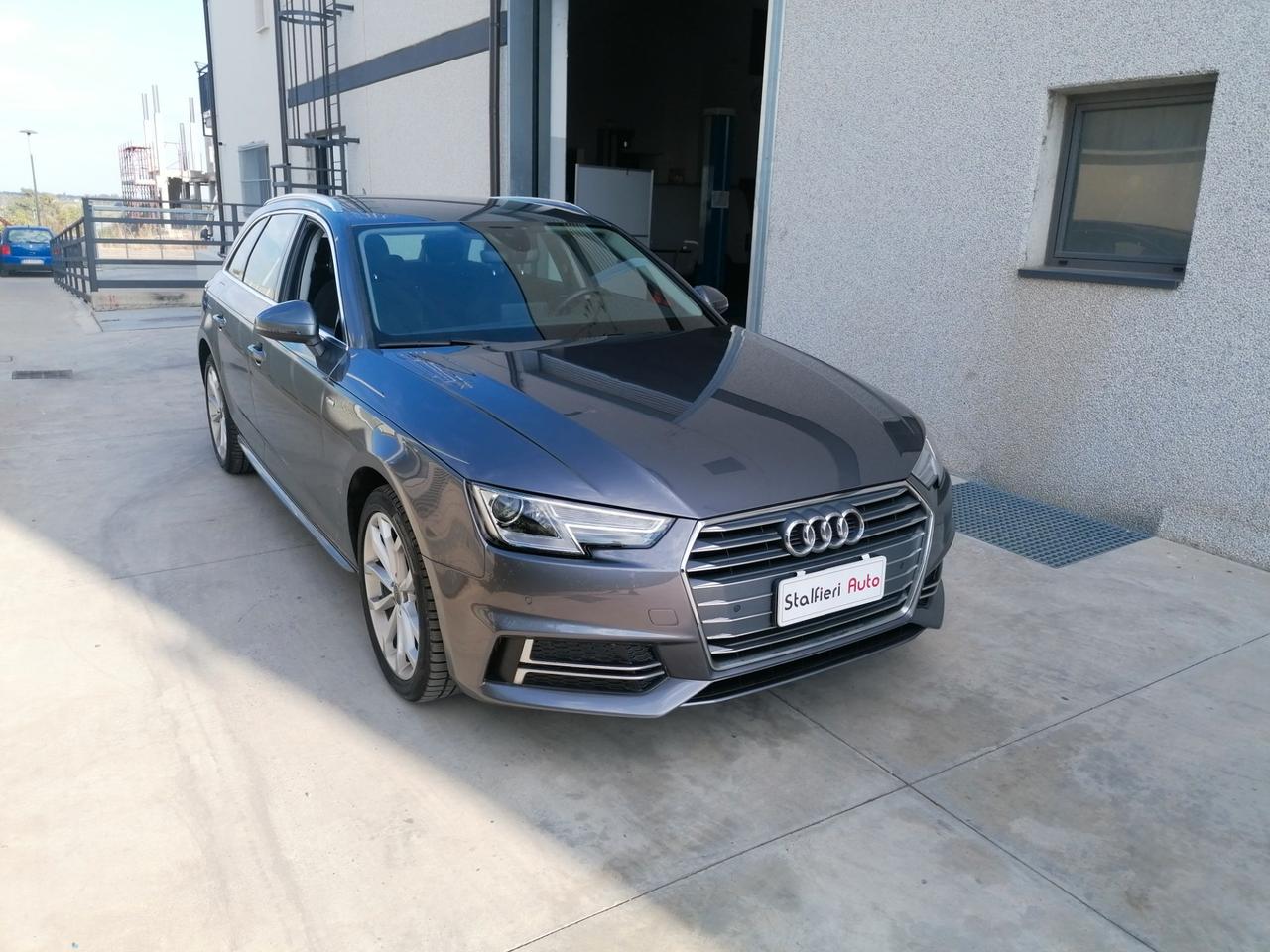 AUDI A 4 S.TRONIC S.LINE EDITION