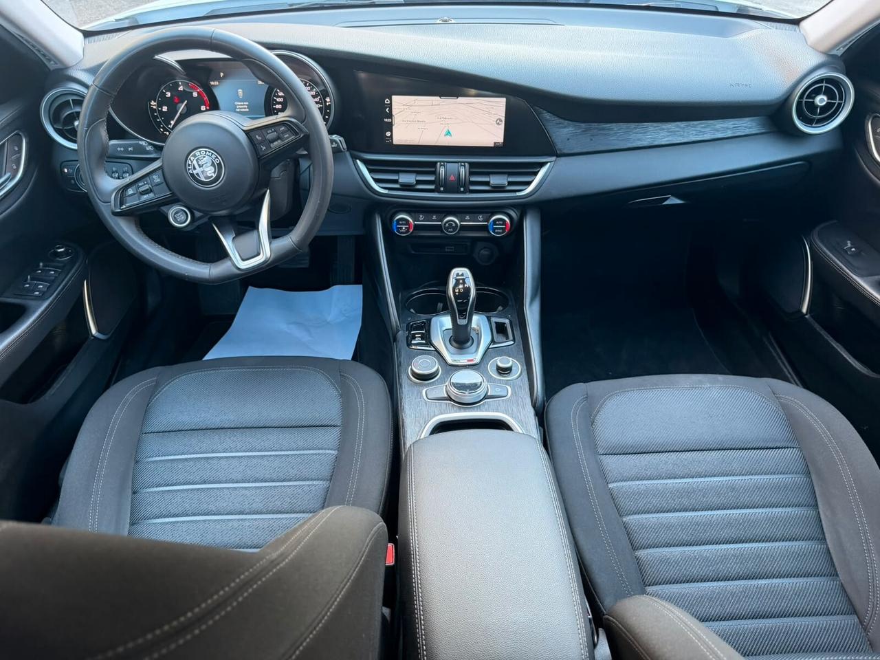 Alfa Romeo Giulia 2.2 Turbodiesel 160 CV AT8 Business