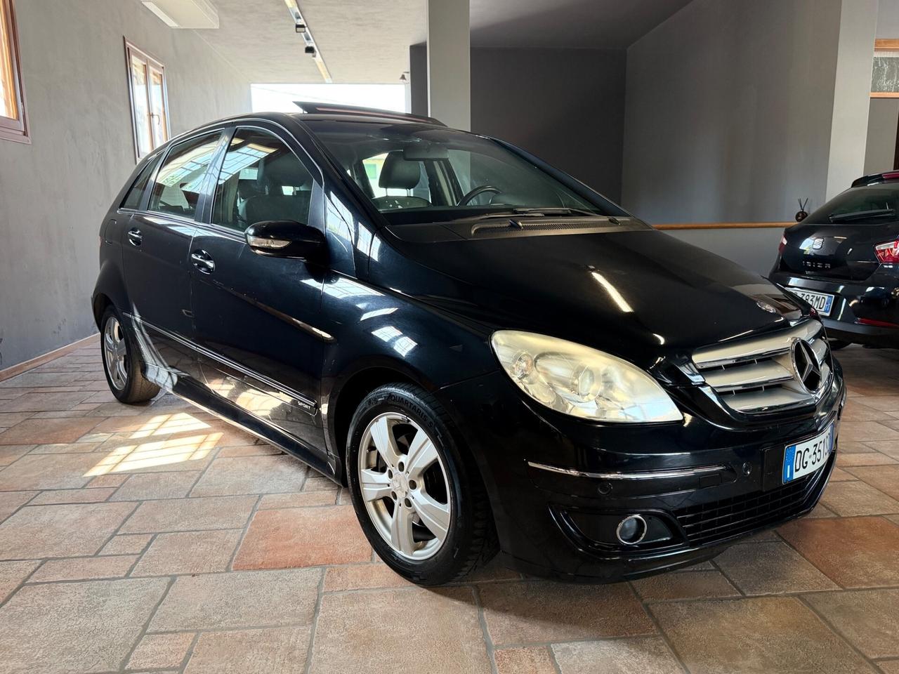 Mercedes-benz B 200 Turbo Sport