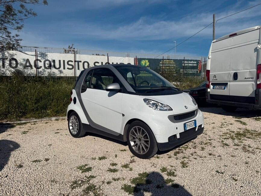 Smart ForTwo 1000 52 kW coupé pure