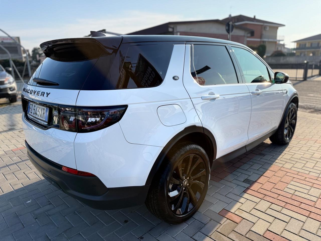 Land Rover Discovery Sport 2.0 TD4 180 CV AWD 7 POSTI