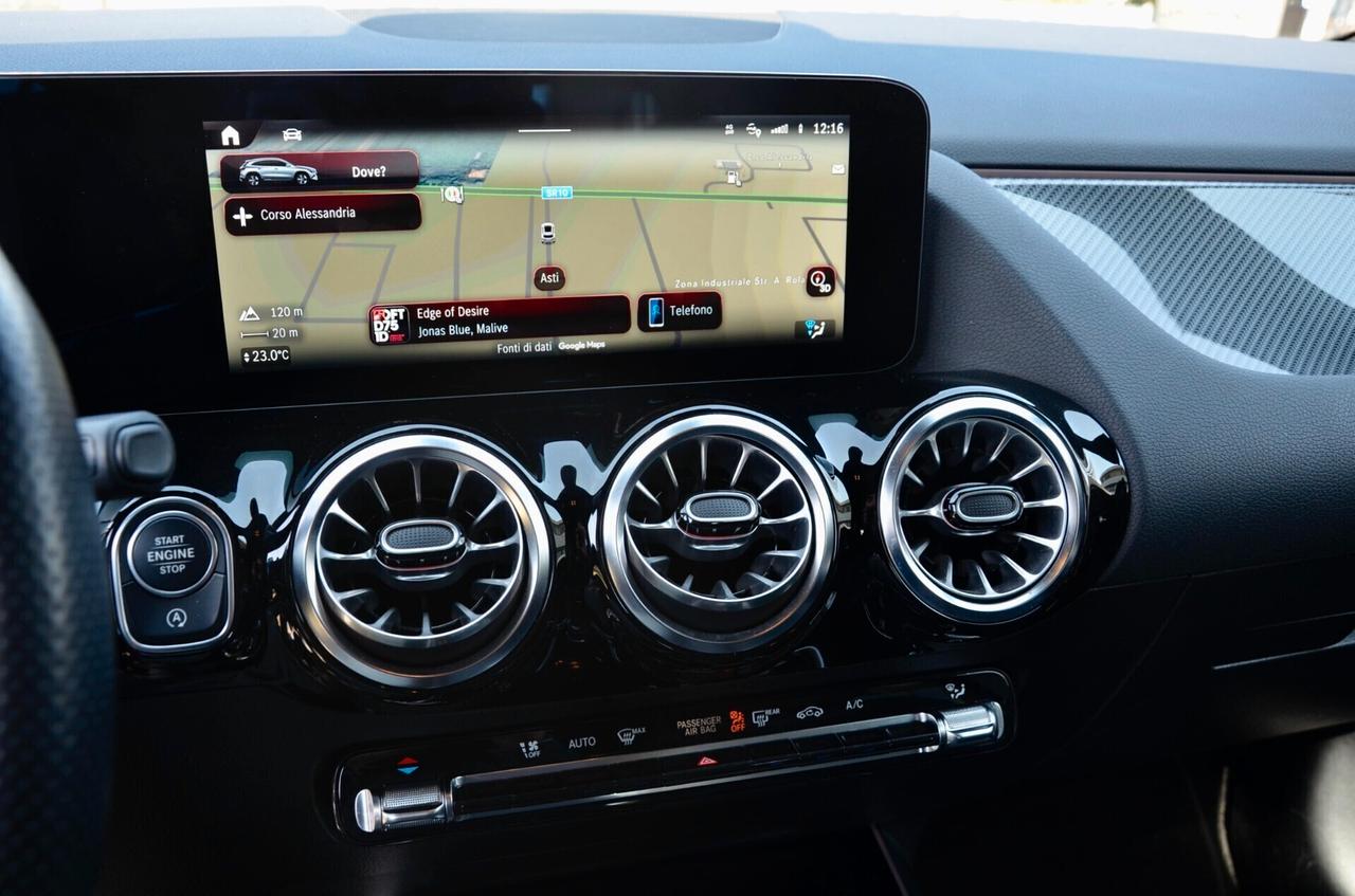 MERCEDES GLA 200d PREMIUM PLUS AMG LINE RESTYLING 150cv AUTO, UNICOPROPRIETARIO, SERVICE MERCEDES, UFF ITALIANA, FULL LED, RETROCAMERA, PERMUTE