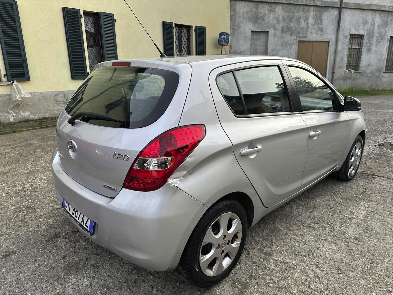 Hyundai i20 1.4 CRDi 5p. Sound Edition
