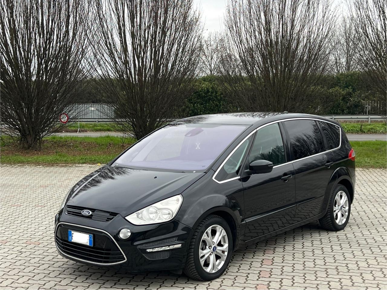 Ford S-Max 2.0 TDCi 163CV Powershift 7 posti Business Nav