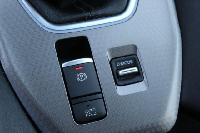 NISSAN Qashqai MHEV 140 CV N-Connecta