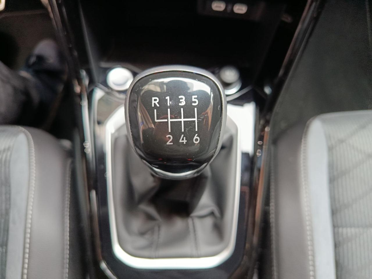 Volkswagen T-Roc R-Line #9196