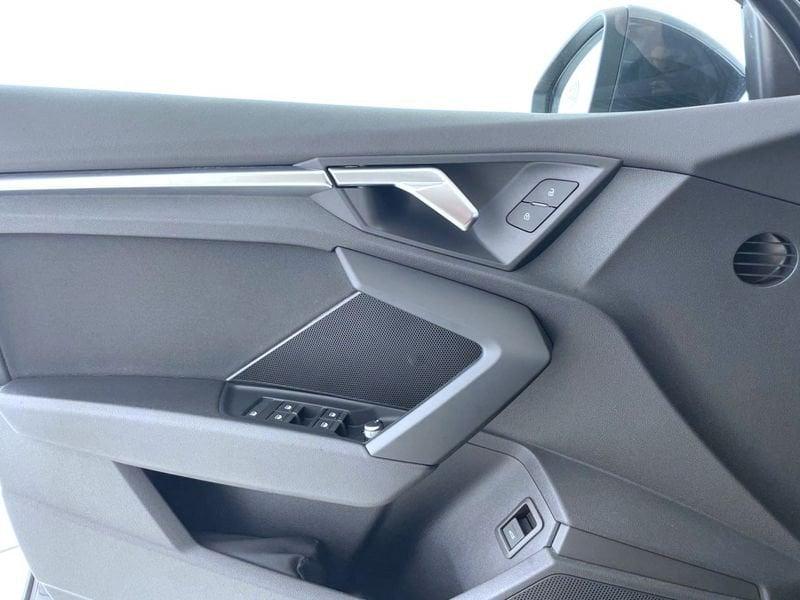 Audi A3 Sportback 30 TDI S tronic Business Advanced