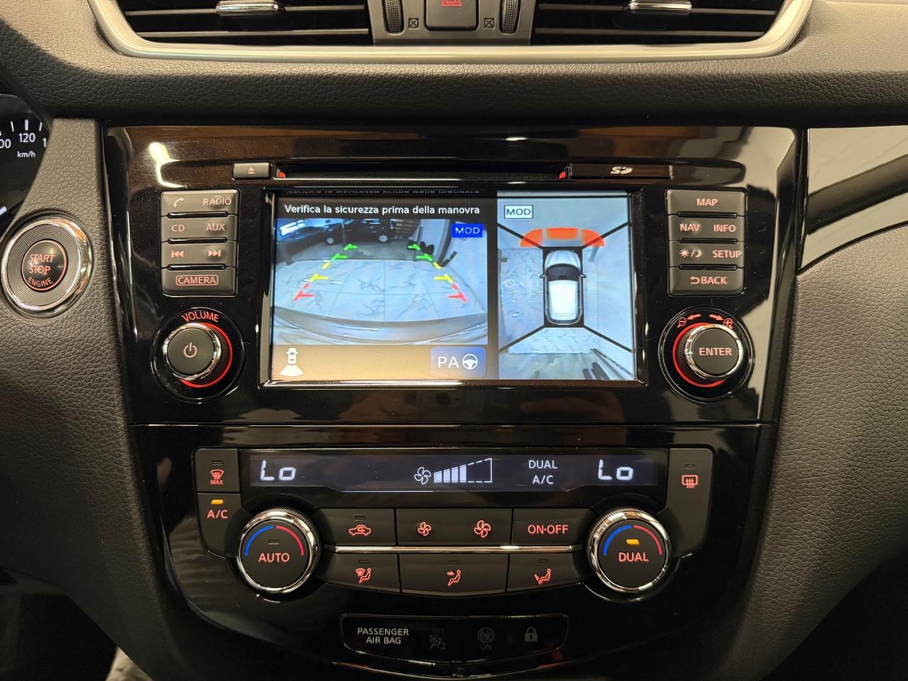 Nissan Qashqai 1.6 dCi 2WD Tekna