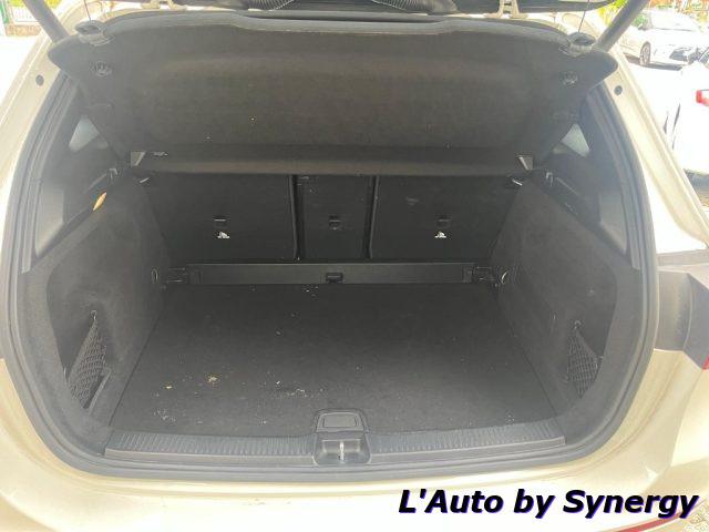MERCEDES-BENZ B 180 d Automatic Premium