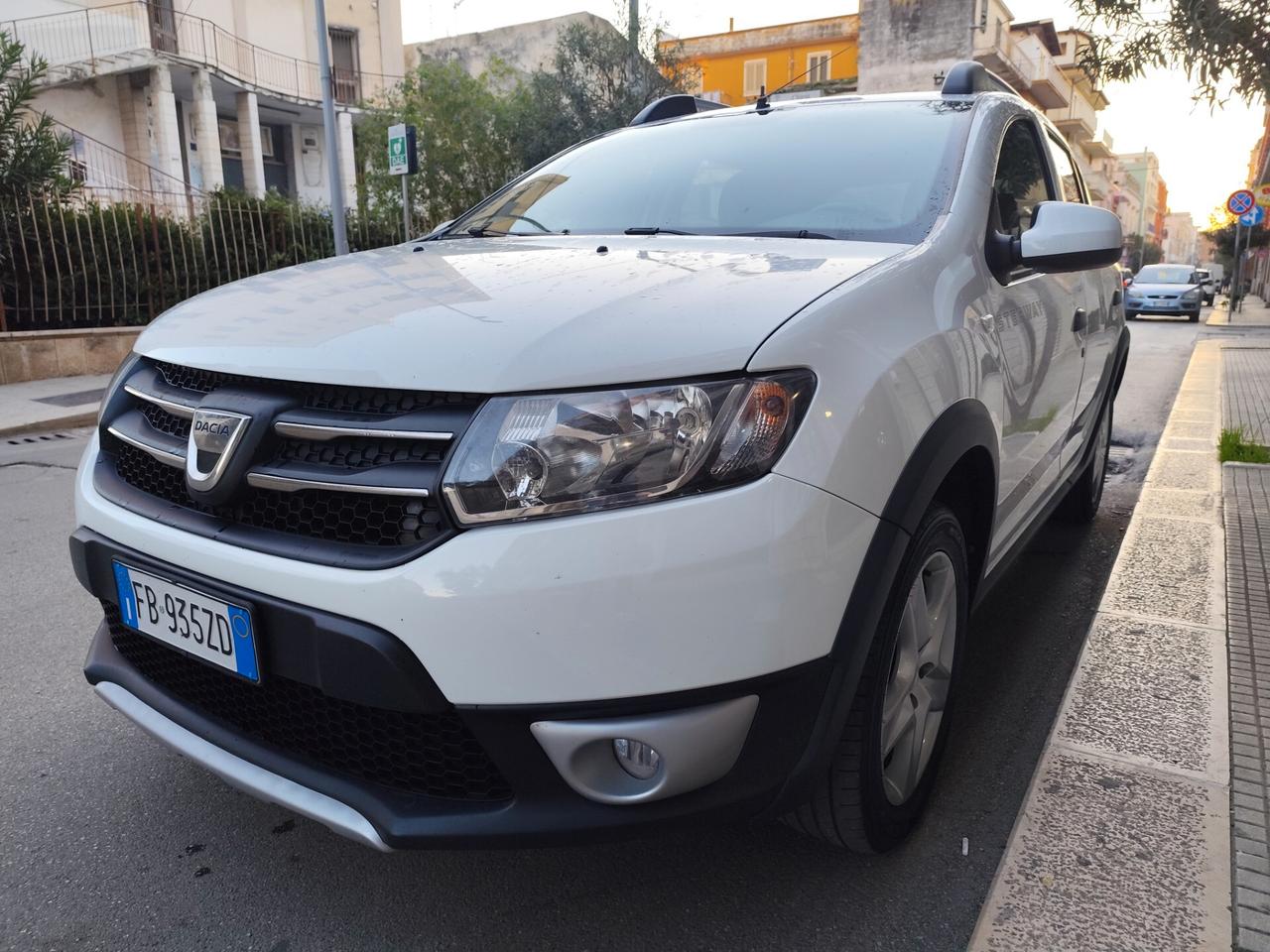Dacia Sandero Stepway 1.5 dCi 90CV NAVI