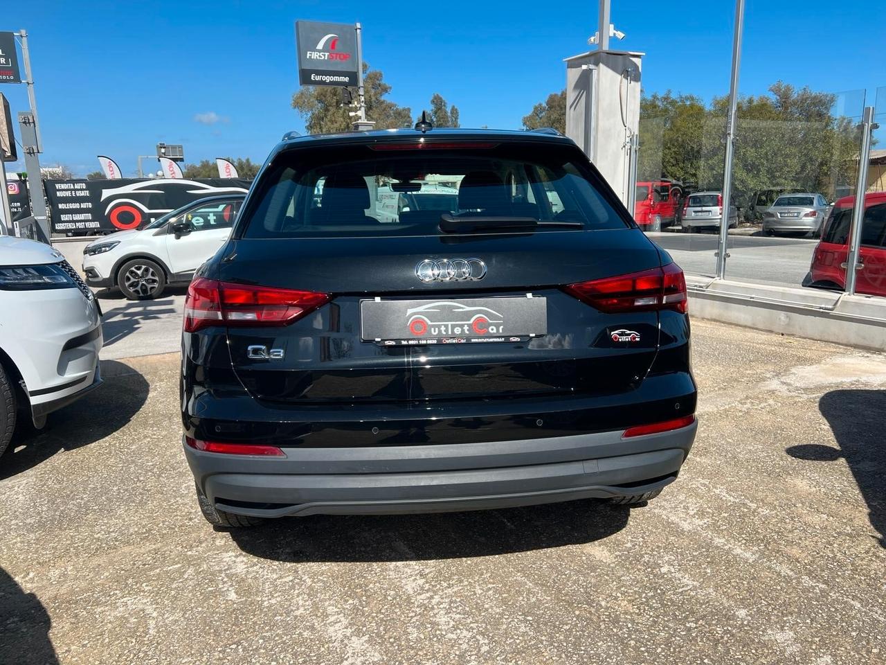 Audi Q3 35 TDI S tronic Business