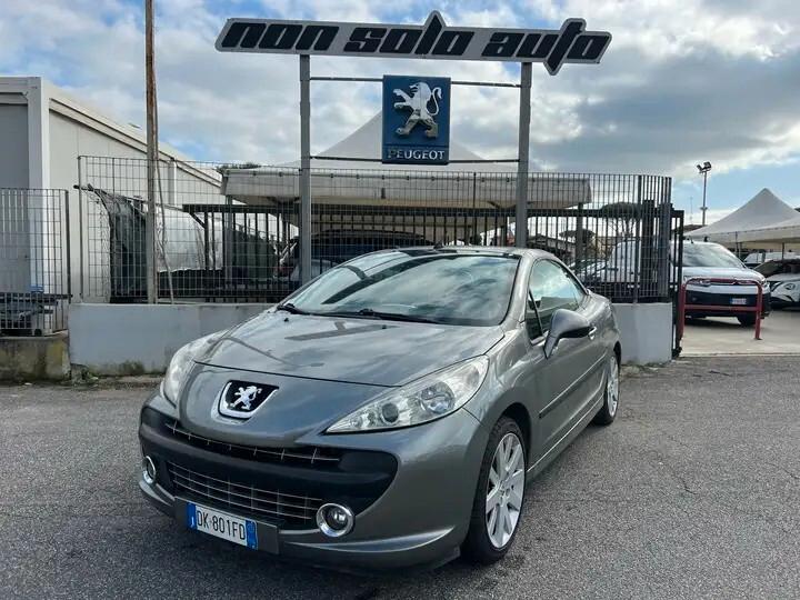 Peugeot 207 1.6 HDi 110CV CC Féline 8v