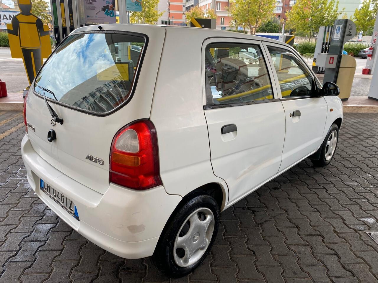 NEOPATENTATI SUZUKI ALTO 1.100 SOLI 86000 KM