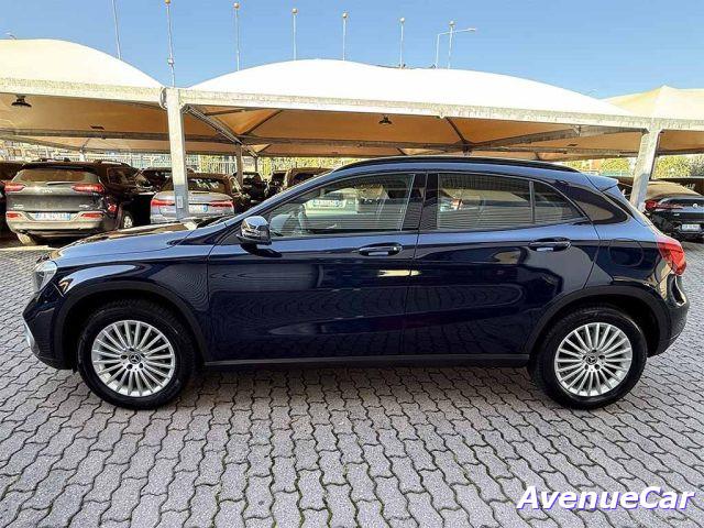 MERCEDES-BENZ GLA 180 d SPORT TELECAMERA NAVIGATORE SEDILI SPORTIVI
