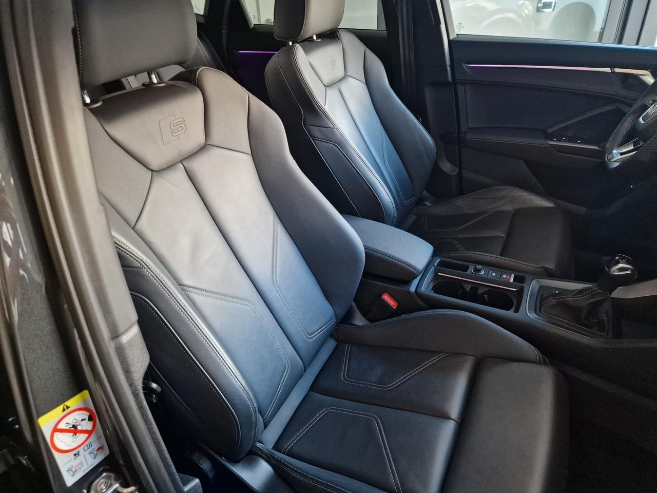 Audi Q3 Sportback 35 TDI S-tronic Identity Black