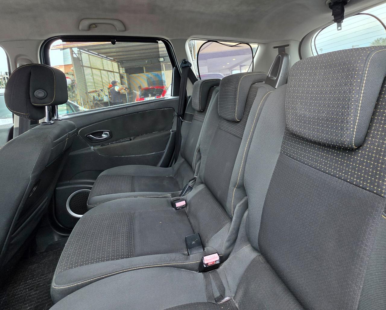 Renault Scenic Scénic 1.5 dCi 110CV Dynamique 7POSTI