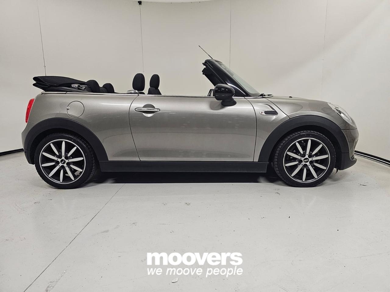 MINI Mini Cbr. (F57) Mini 1.5 Cooper D Hype Cabrio